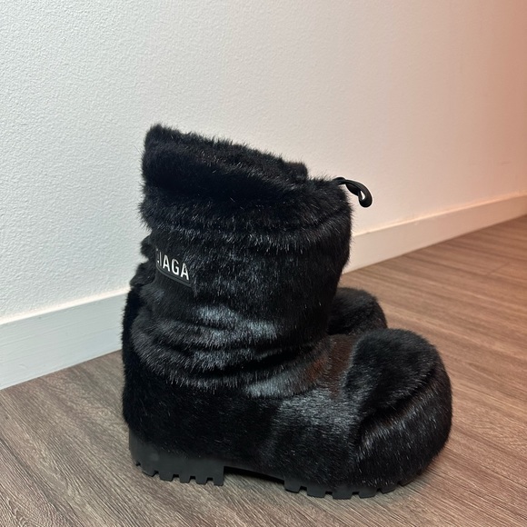 Balenciaga Alaska black mink fur - Picture 5 of 5
